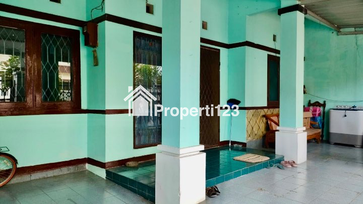 Rumah Murah Dekat Taman di Bulevar Hijau Harapan Indah Bekasi - 3