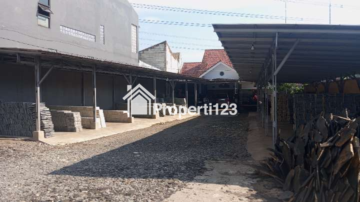 RUANG BISNIS PALING STRATEGIS DIJUAL! - 4