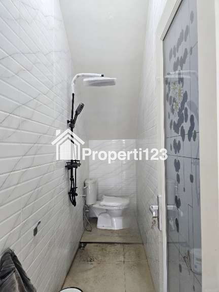 Rumah modern minimalis dalam komplek di Kav DKI Pondok Kelapa Jaktim - 8