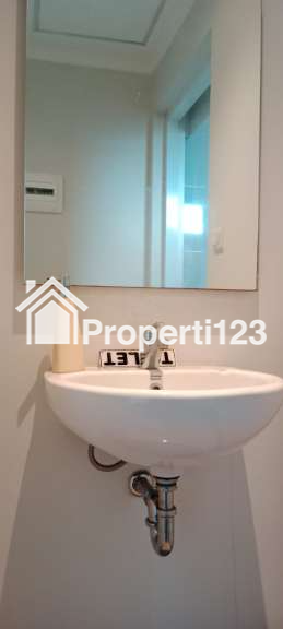DI JUAL RUMAH SANGAT STRATEGIS DAN NYAMAN DI SUMMARECON BANDUNG - 4