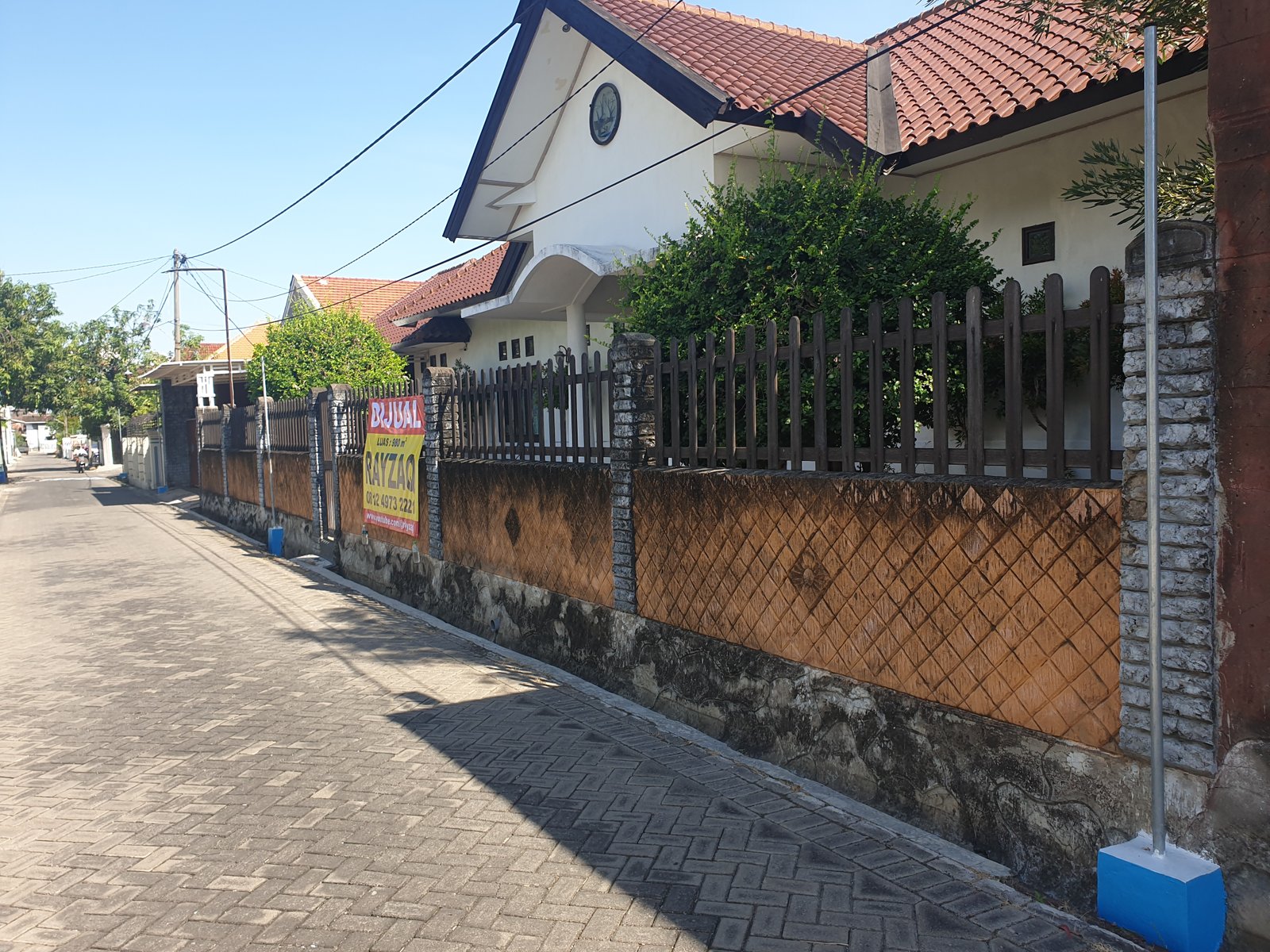 DIJUAL RUMAH MEWAH DAN LEBAR DI JALAN ANJASMORO PASURUAN KOTA JATIM - 2