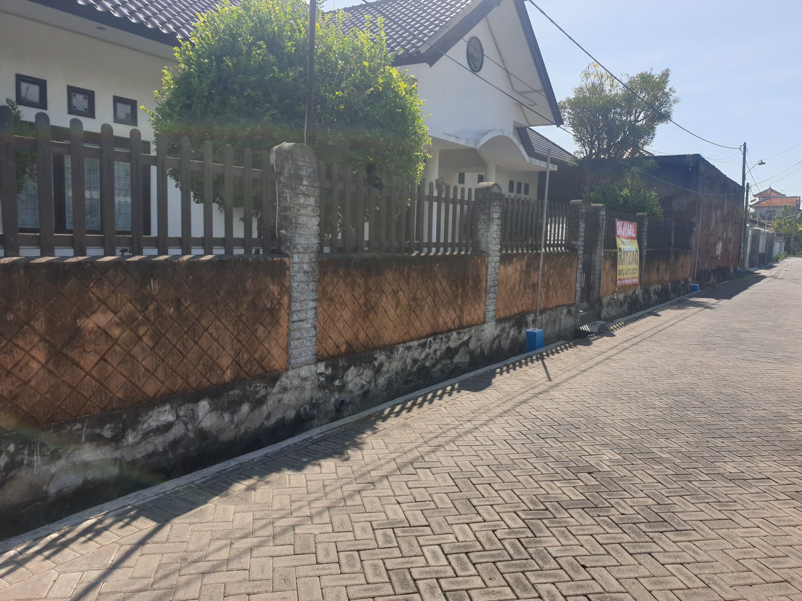 DIJUAL RUMAH MEWAH DAN LEBAR DI JALAN ANJASMORO PASURUAN KOTA JATIM - 4