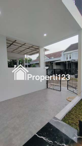 Rumah baru siap huni lokasi strategis di Kencana Loka BSD - 11