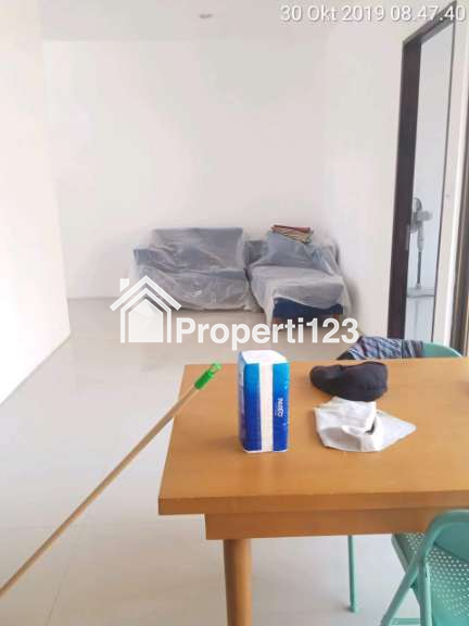 Rumah second strategis di Citra Lake Sawangan Depok - 2