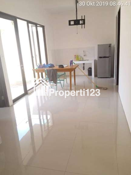 Rumah second strategis di Citra Lake Sawangan Depok - 3