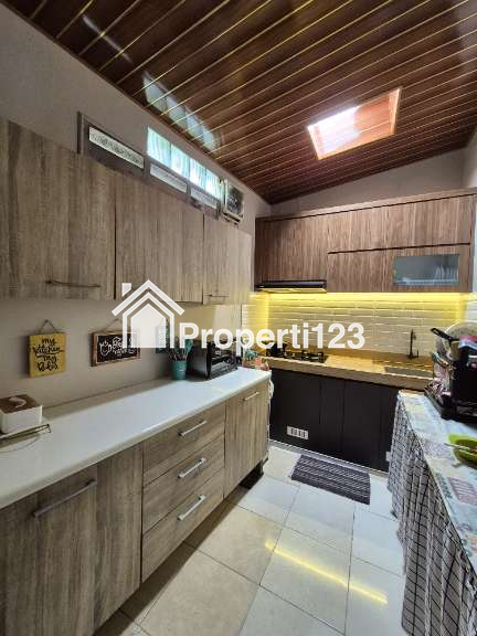 Rumah cantik dalam komplek di Pondok Karya Bintaro - 11