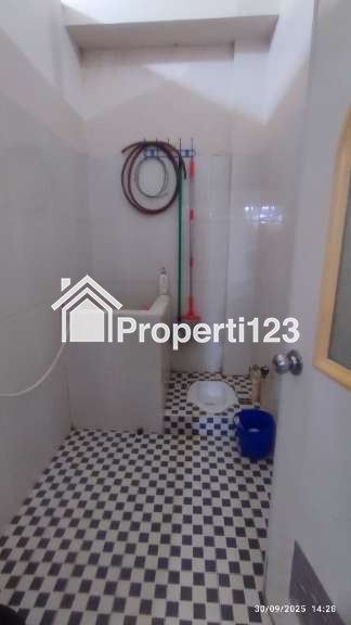 Dijual Rumah Komplek Mutiara Purnama di Jl. Purnama, Pontianak Selatan - 10