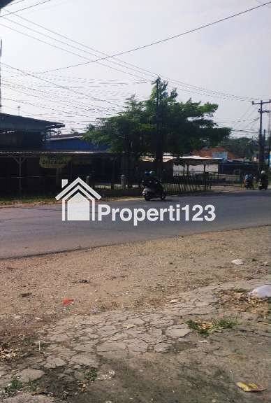 Dijual Tanah & Bangunan di Cikopo - 11