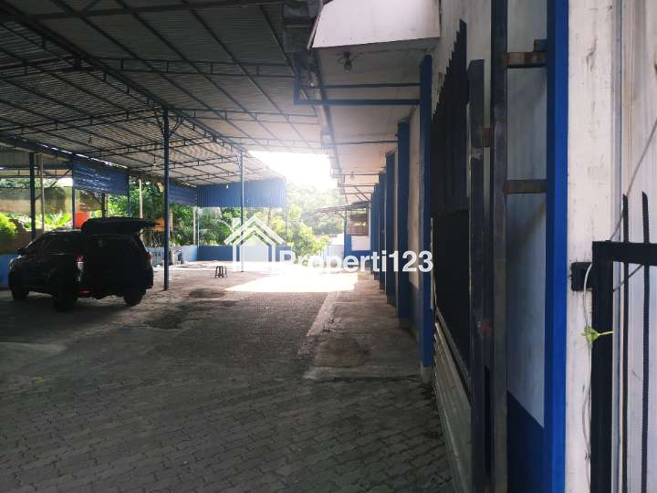 Dijual Tanah & Bangunan di Cikopo - 2