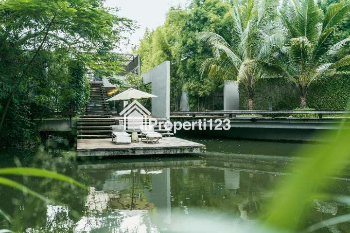 Rumah terawat karya arsitek ternama di Jati Padang Jaksel - 6
