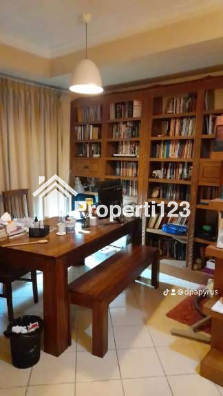 DiJual Apartemen Batavia 1 BR 1 BA 42m2 Tower 2 - 1