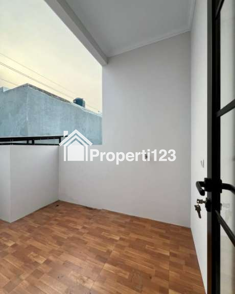 Rumah baru American Classic dalam cluster di Kebagusan Jaksel - 3
