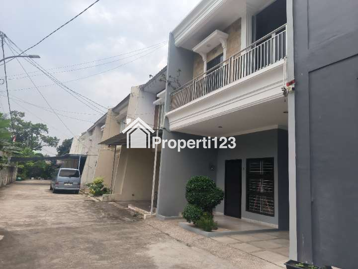 Town House  Cipayung Jakarta Timur - 4