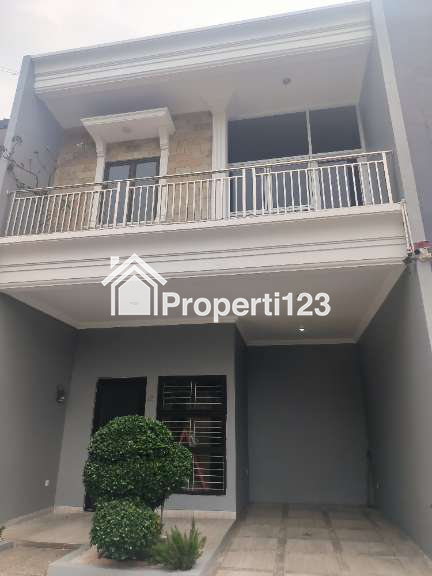 Town House  Cipayung Jakarta Timur - 1