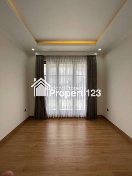 Rumah American Classic Style di Cirendeu Ciputat Tangsel - 5
