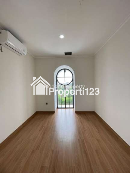 Rumah American Classic Style di Cirendeu Ciputat Tangsel - 1