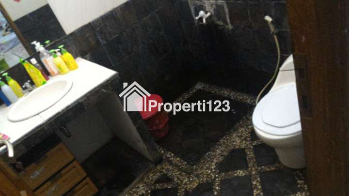 Jual Murah Rumah strategis dekat Kampus UI Depok - 7