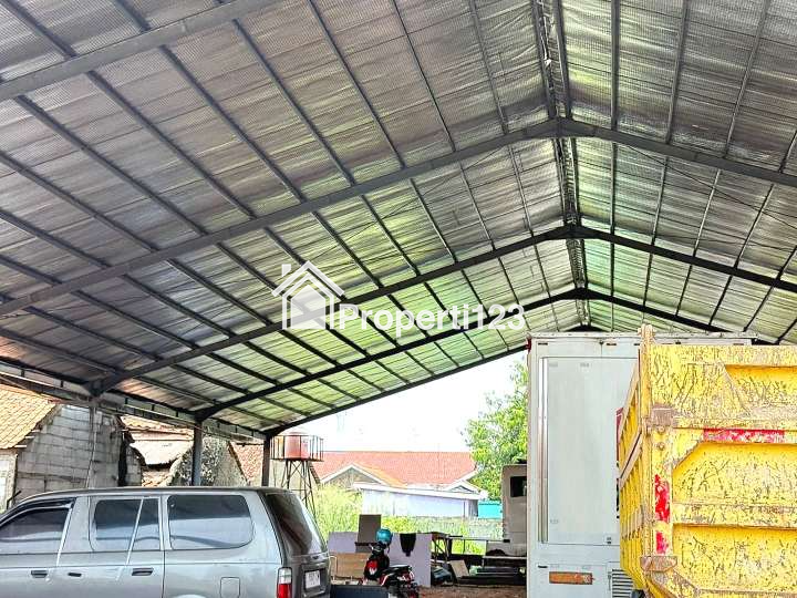 Tanah Super Strategis Ada Bangunan Pinggir Jalan Raya Klari Karawang Timur - 3