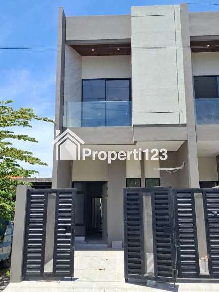 Dijual Rumah Minimalis Baru Gress 2 Lantai Lokasi Tenggilis Mejoyo Rungkut Surabaya Timur - 3