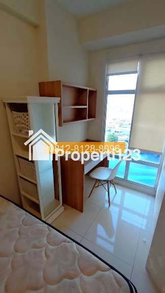 Sewa Apartemen Gunawangsa Tidar Surabaya 2BR Furnished 634233 - 1
