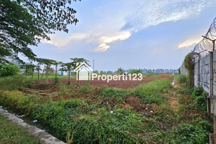 Tanah Komersial Lokasi Premium Jalan Utama Harapan Indah Bekasi - 4