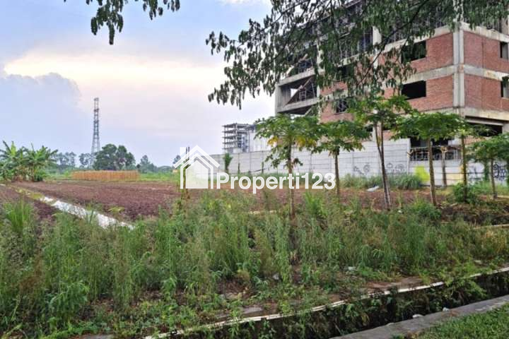 Tanah Komersial Lokasi Premium Jalan Utama Harapan Indah Bekasi - 3