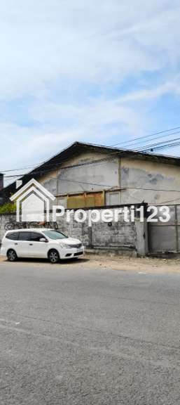 Tanah dan Gudang Raya Frontage Ahmad Yani Strategis Komersial - 4