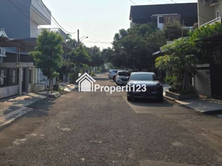 Rumah Rapi Siap Huni Cluster Taman Sari Harapan Indah Bekasi - 13