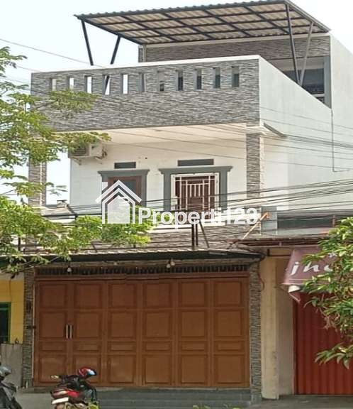 Ruko Strategis Baru Selesai Direnovasi Jalan Raya Pejuang Bekasi - 1