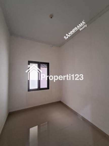 Rumah minimalis moden di Rangkapan Jaya Depok - 6