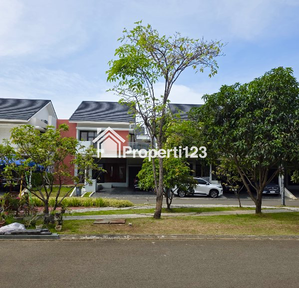 Rumah Mewah Cluster Asia Tropis Harapan Indah Bekasi - 1
