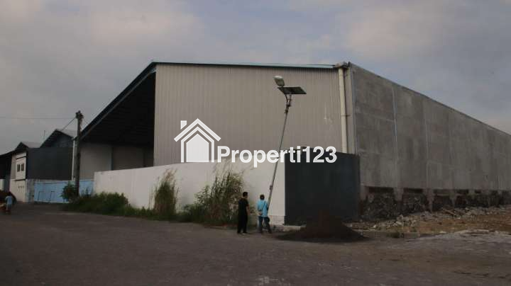 Dijual/Disewakan Gudang di Kalianak Surabaya - 3