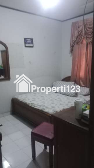 Rumah ada tempat usaha di Pancoran Mas Depok - 7