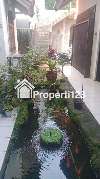 Rumah ada tempat usaha di Pancoran Mas Depok - 5