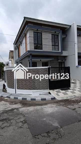 🏘 Rumah Hook Baru 2 Lantai BARUK UTARA, Lebar 9 🏘 - 1