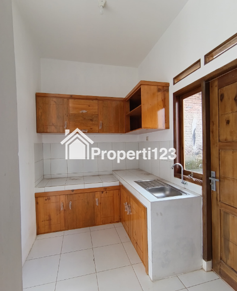 Rumah KPR di Bandung Timur, Pinggir Jalan Umum & Dekat Tol Cileunyi - 4