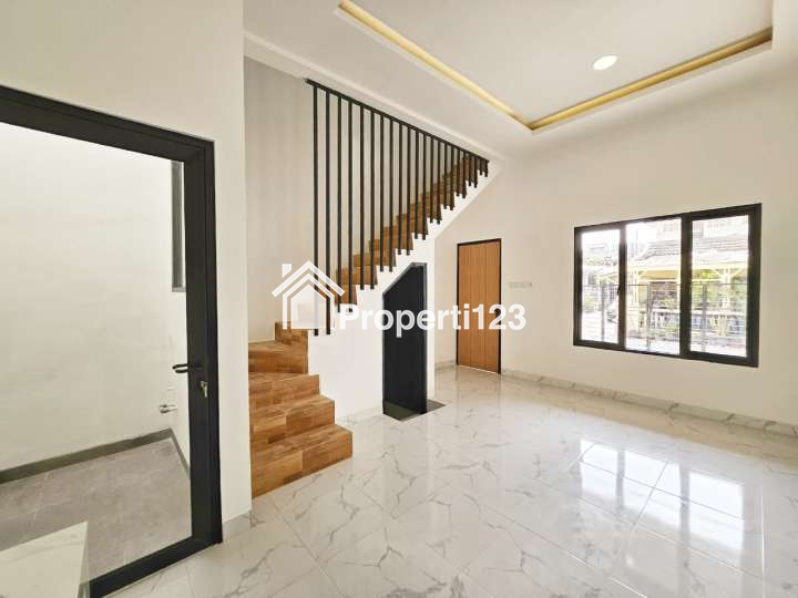 Rumah Baru 2 Lantai Modern Minimalis Pondok Ungu Permai Bekasi - 5