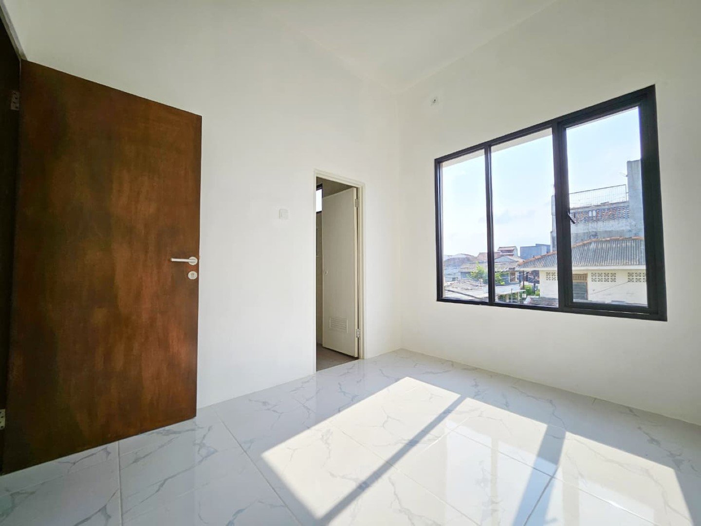 Rumah Baru 2 Lantai Modern Minimalis Pondok Ungu Permai Bekasi - 10