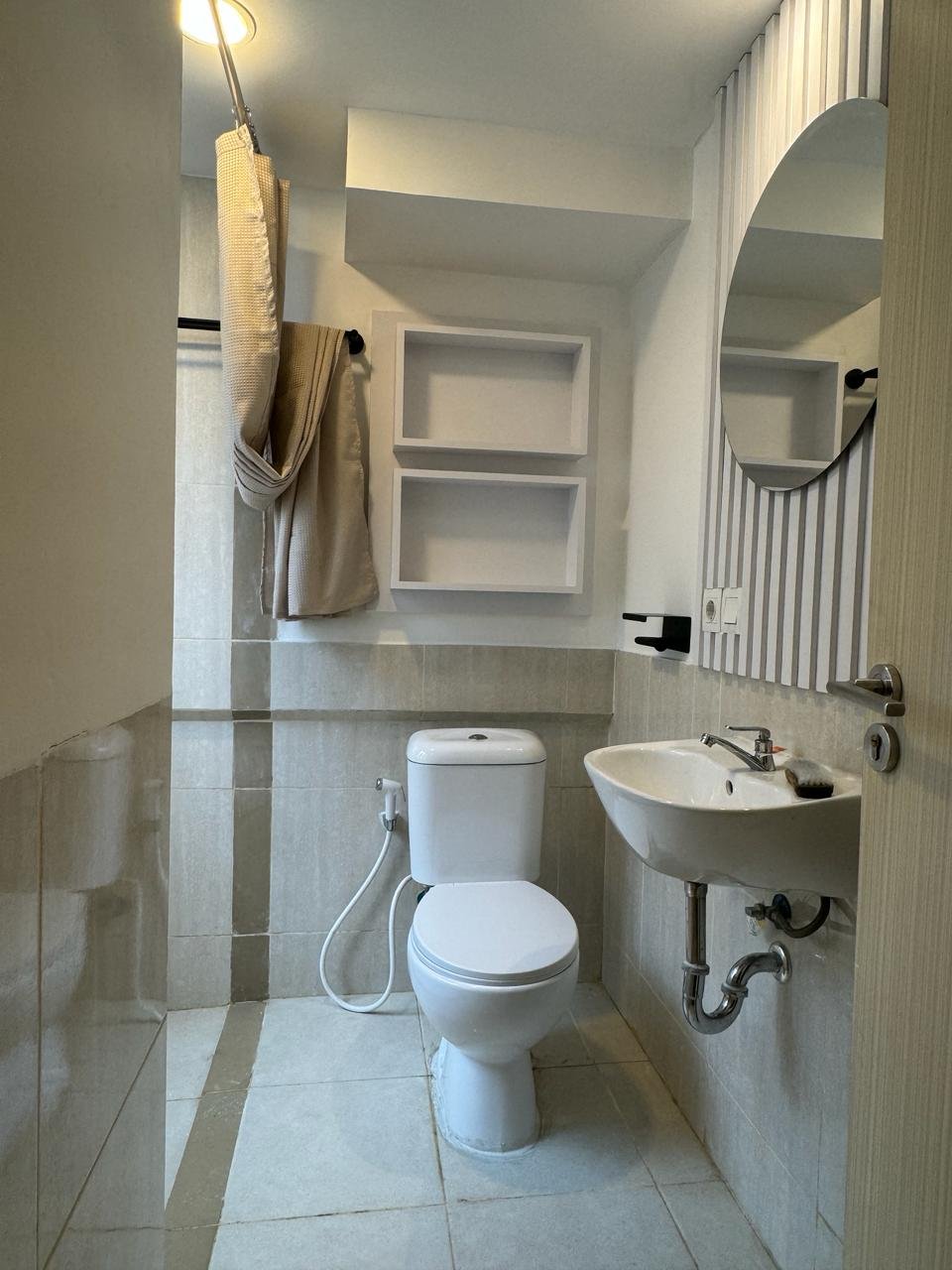 Apartemen Strategis Full Furnished Aesthetic Premium di Cikarang - 5