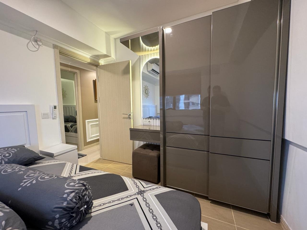 Apartemen Strategis Full Furnished Aesthetic Premium di Cikarang - 3