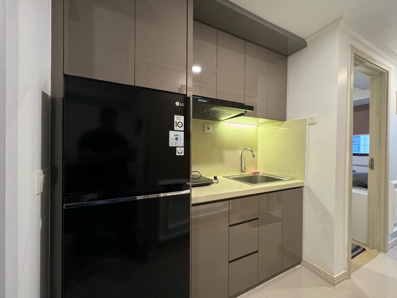 Apartemen Strategis Full Furnished Aesthetic Premium di Cikarang - 4