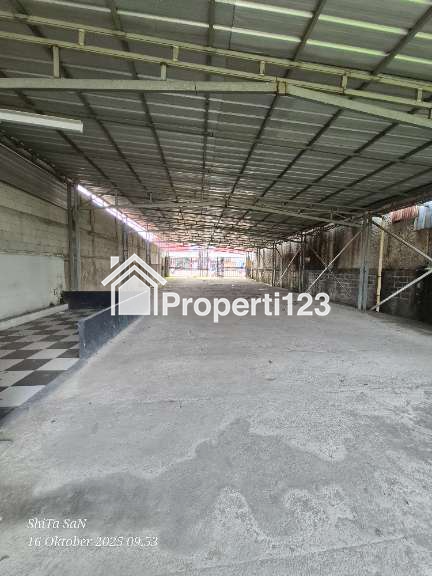 Dijual Lahan usaha dan gudang siap pakai murah lokasi pinggir jalan raya cipayung,Depok - 4