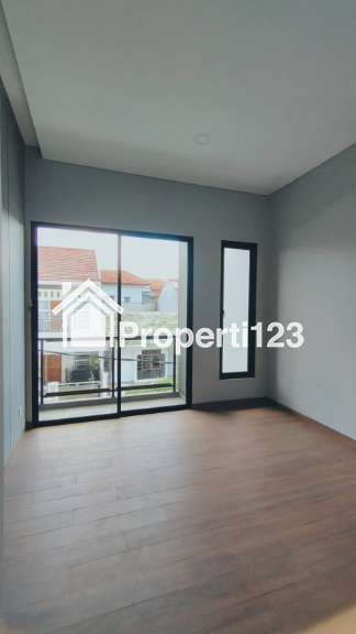 Rumah siap huni lokasi strategis di Griya Loka BSD - 6