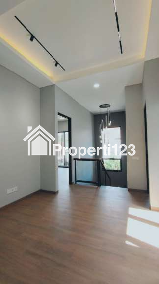 Rumah siap huni lokasi strategis di Griya Loka BSD - 5