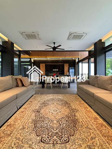 Rumah Mewah, Bangunan Baru Di Kawasan Premium, Bangunan 2 LantaI. - 3