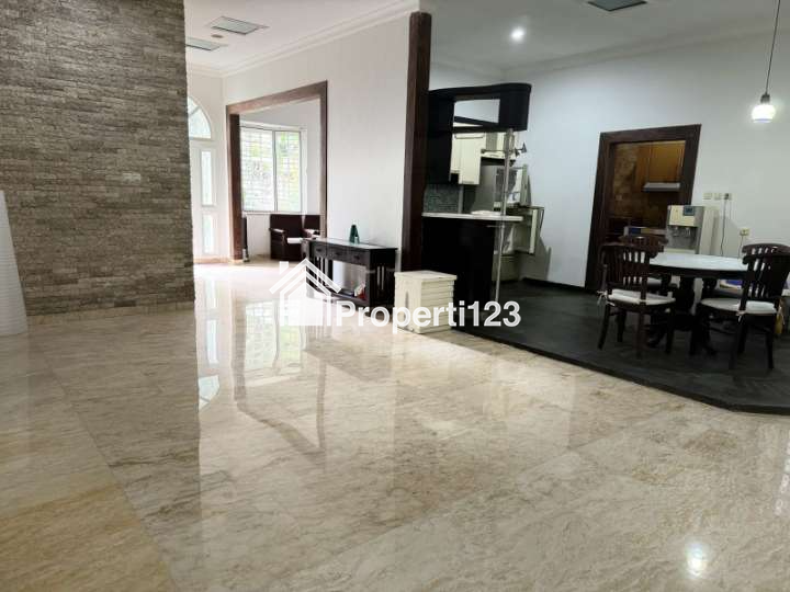 🏰 Rumah Cantik San Diego PAKUWON CITY, Furnish, Fairytale Dream House 🏰 - 4