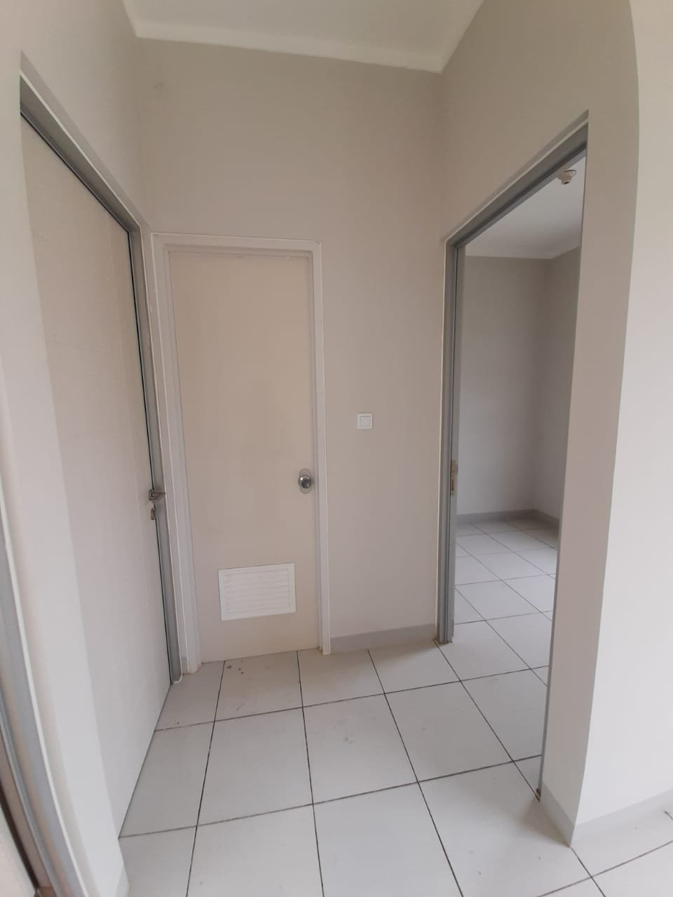 RUMAH SUMMARECON BEKASI, SRIMAYA RESIDENCE, DIJUAL CEPAT, TANPA PERANTARA, BU - 5