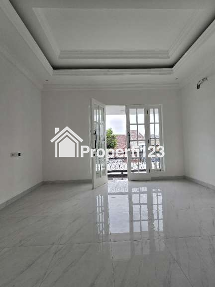 Rumah baru dalam cluster di Pondok Bambu Jaktim - 6