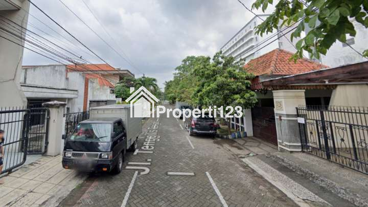 Gudang dan Kantor Jl Tenggilis Tengah Belakang Raya Jemursari - 1