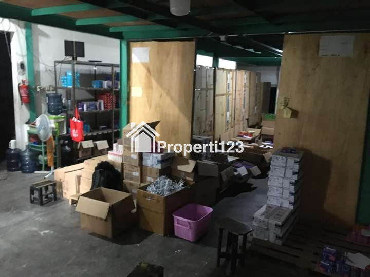 Gudang dan Kantor Jl Tenggilis Tengah Belakang Raya Jemursari - 2